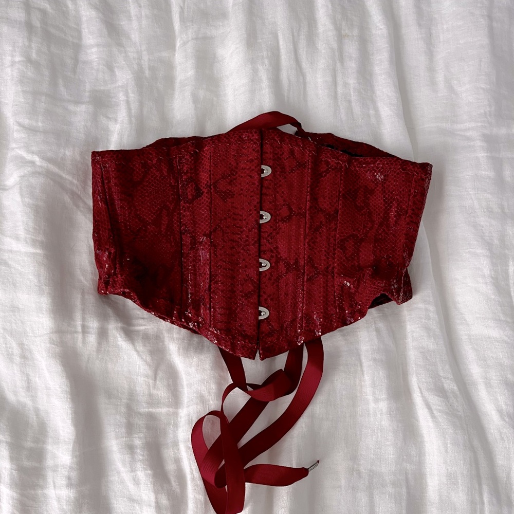 Vintage Cory Lynn Calter Red snakeskin print corset SMALL